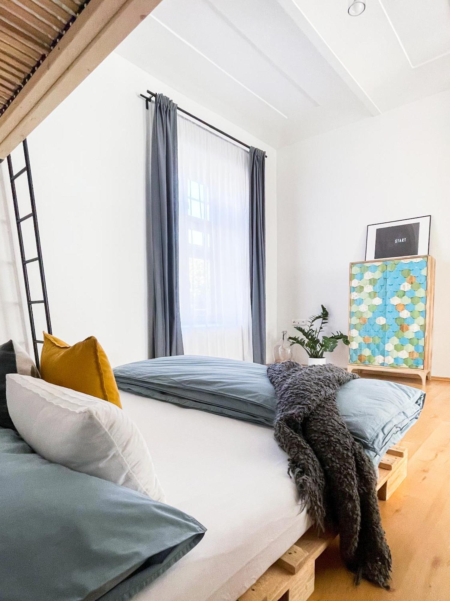 Apartman Tyrsovka Svoboda nad Upou Ngoại thất bức ảnh
