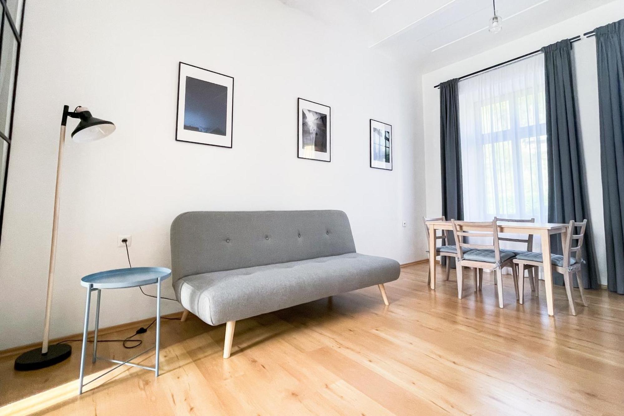 Apartman Tyrsovka Svoboda nad Upou Ngoại thất bức ảnh